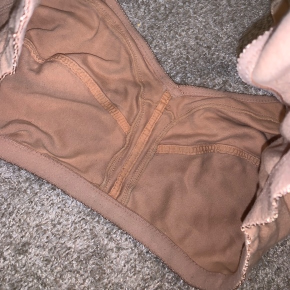 Comfort Choice Tan Bra size 52B - Picture 6 of 8
